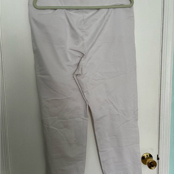 Light white pants - Picture 3 of 5